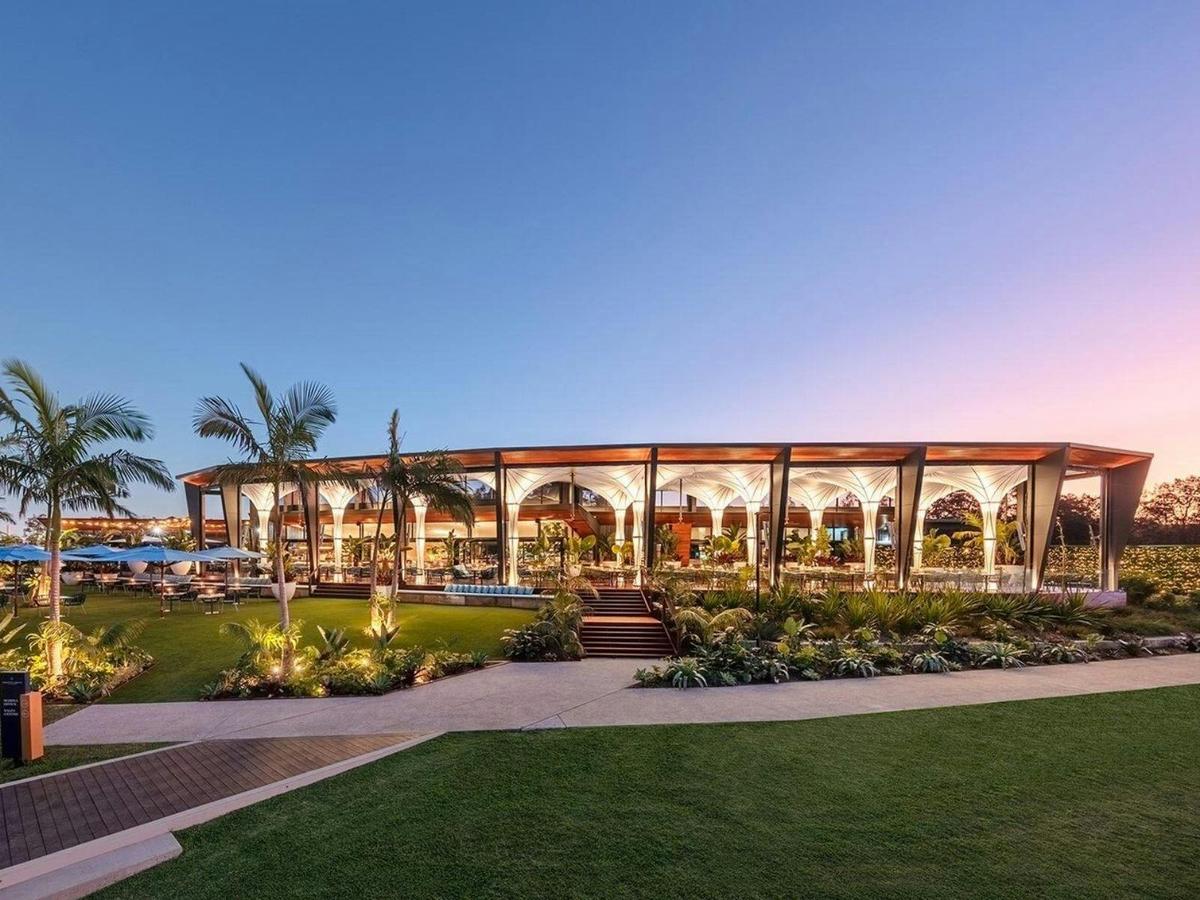 8 at Trinity Helicopter  Lunch Tour with Rotor One