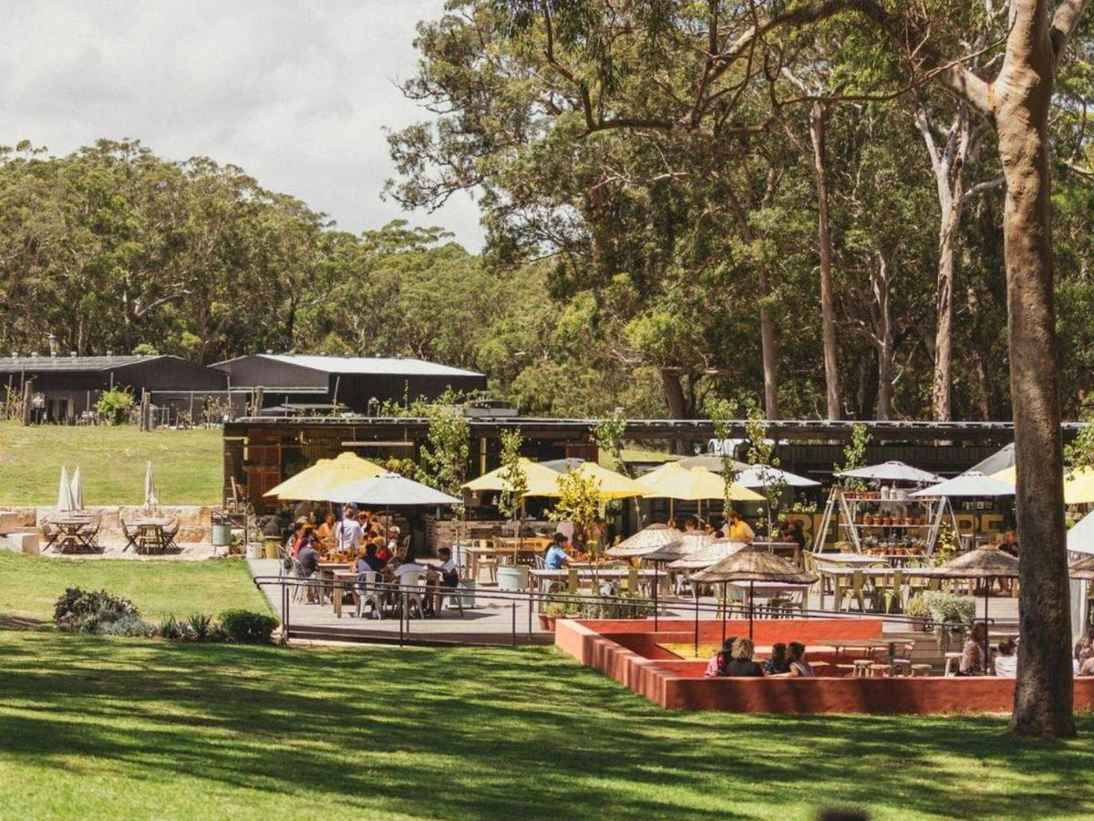 Helicopter Flight to B Farm by Murray's