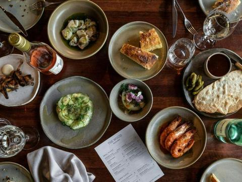 Helicopter Trip to Brokenwood