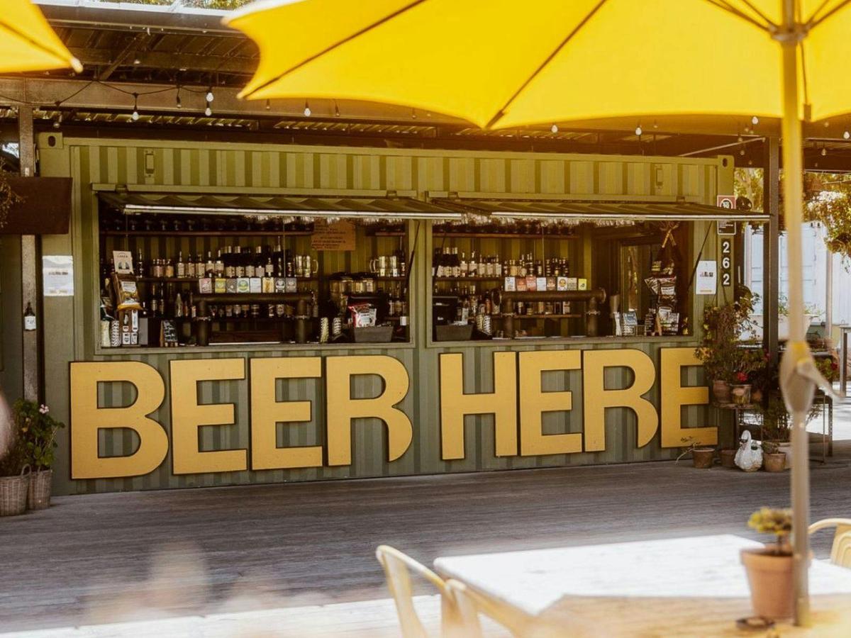 Helicopter Flight to Wollombi Tavern