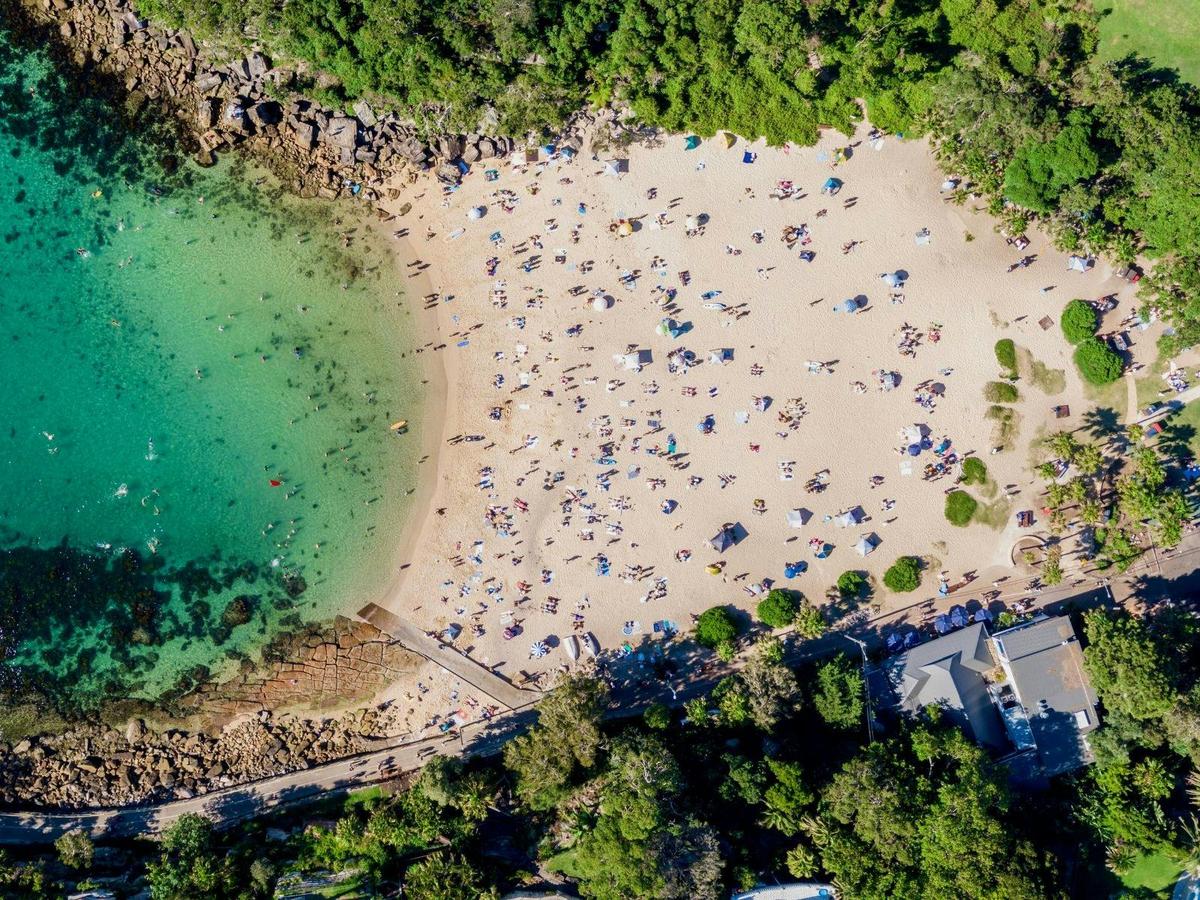 Helicopter Flight to Shelly Beach with Rotor One