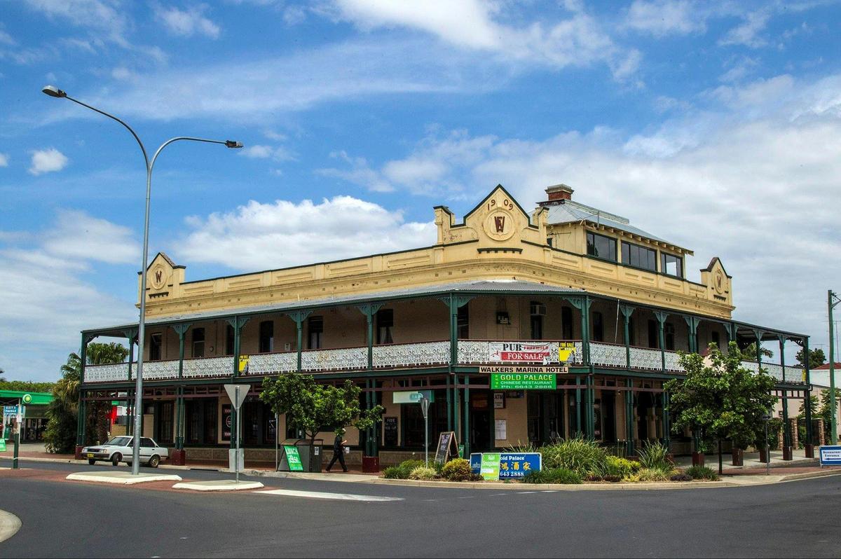 South Grafton Walkers Marina Hotel