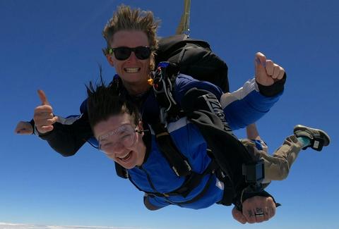 Skydive Sydney up to 15,000 feet