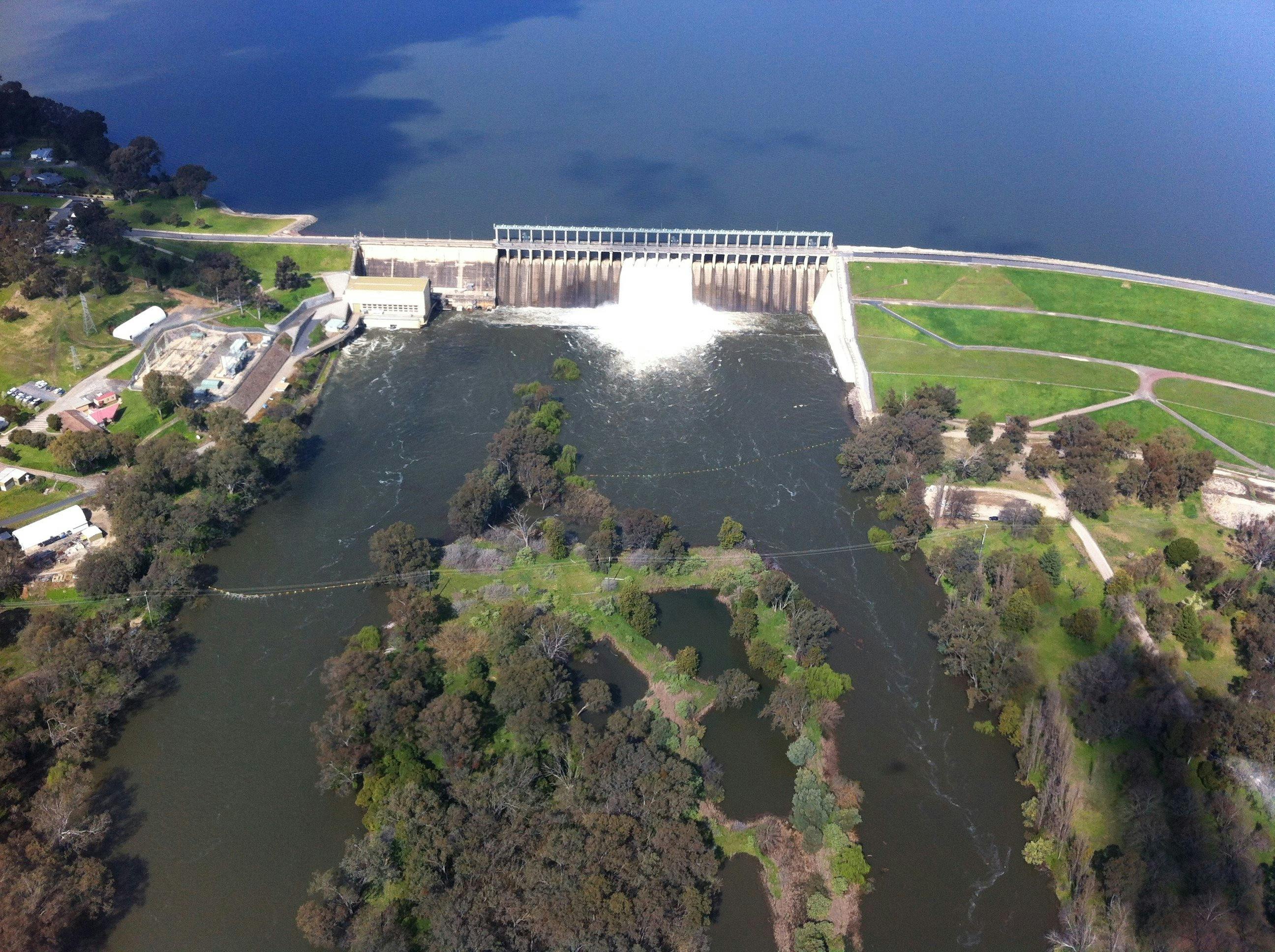 Hume Weir Wall viewed from above on a scenic helicopter flight