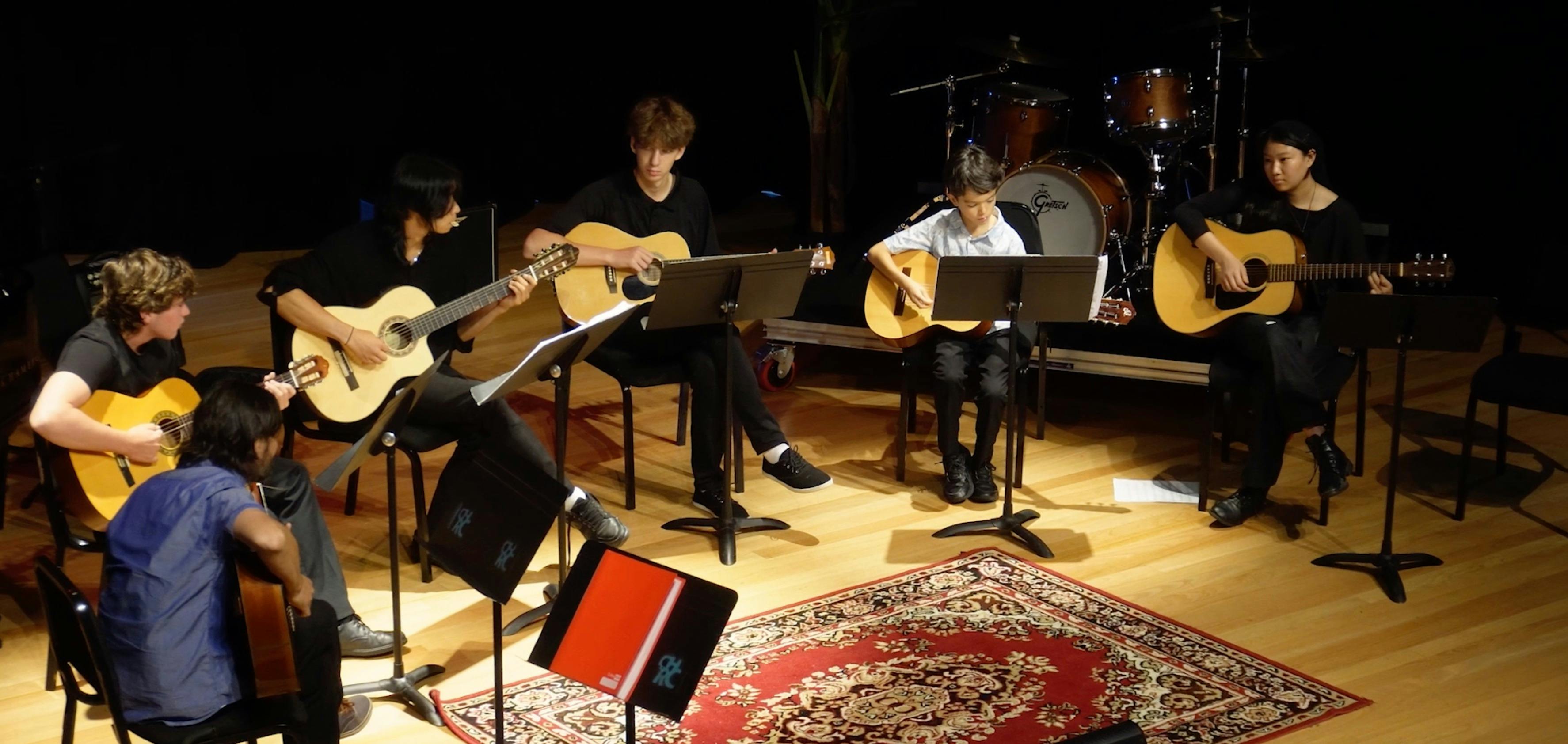 Guitar group - Young Strummers