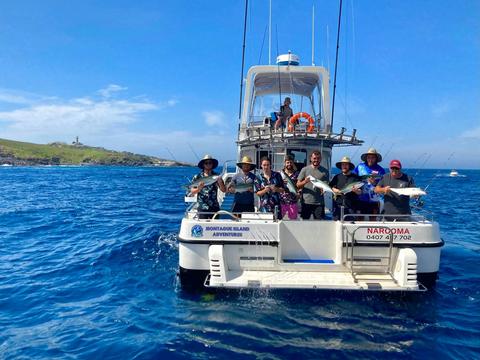 Barunguba Montague Island Tours and snorkel with the seals