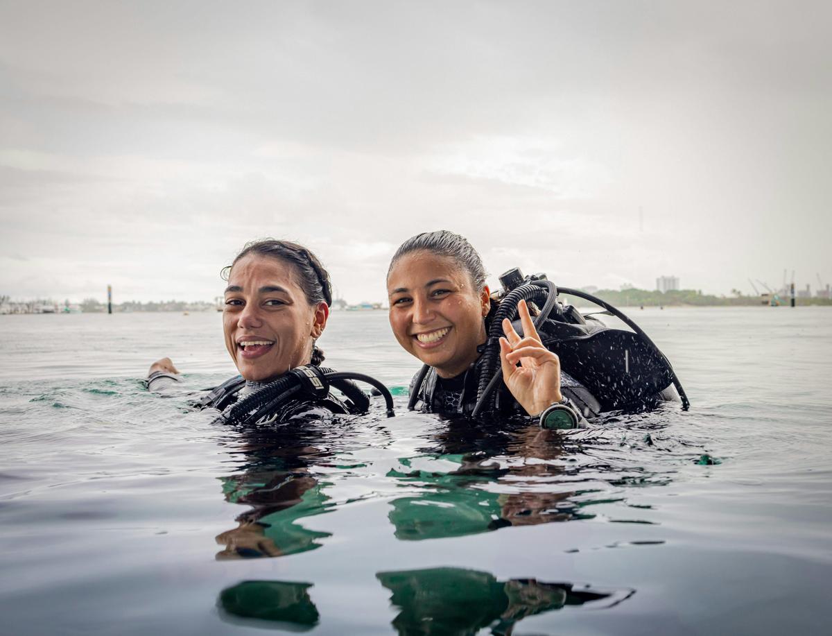 Scuba Discovery – Intro to Scuba Diving in Port Stephens