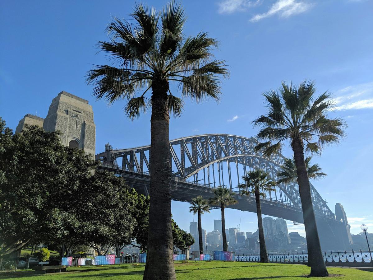 See the Sydney Harbour Bridge away from the crowds on a private Sydney to Bondi Beach tour