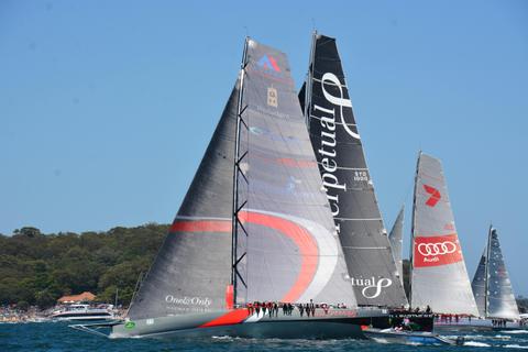 Exciting start to the race!