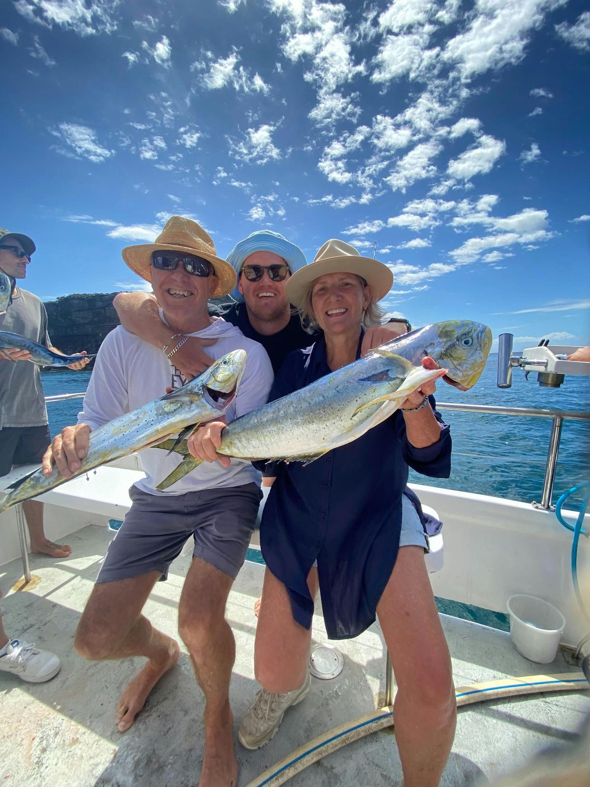 Offshore Deep Sea 4 Hour Reef Fishing adventure