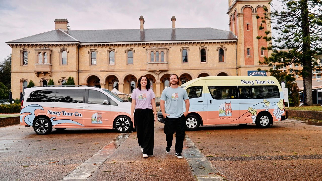 Newy Tour Co
