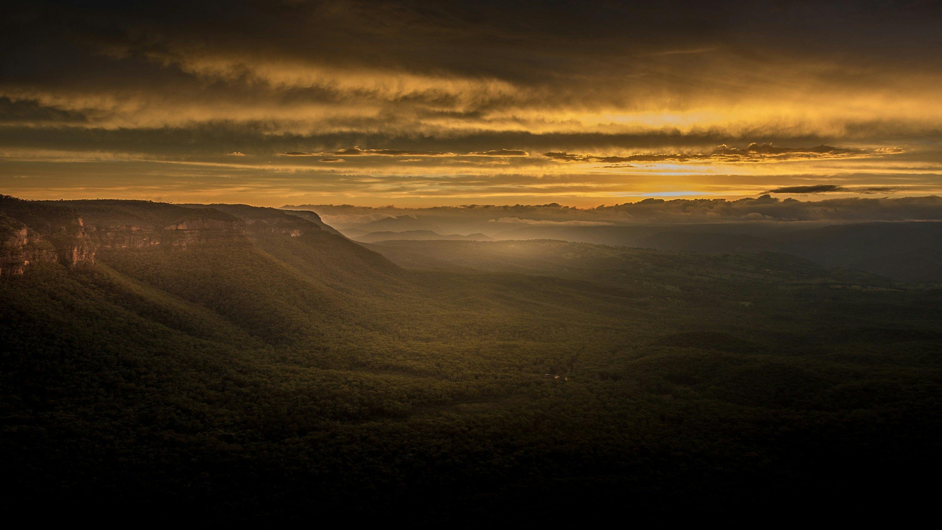 Sunset Blue Mountains