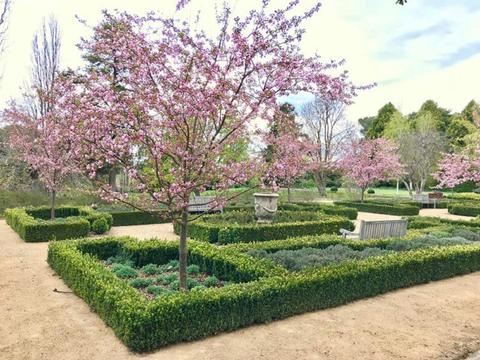 Private Gardens of the Monaro