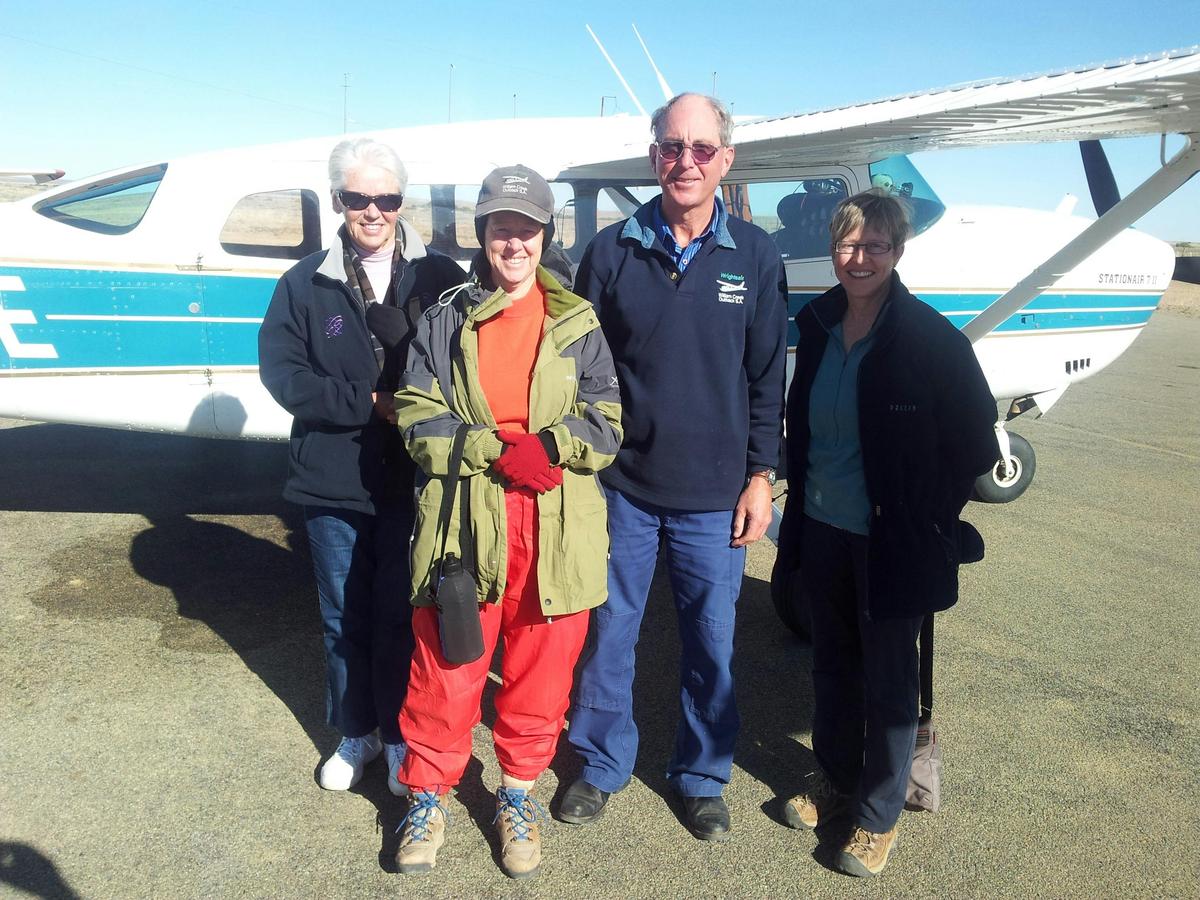 Lake Eyre Tours and Flights from Broken Hill - three days