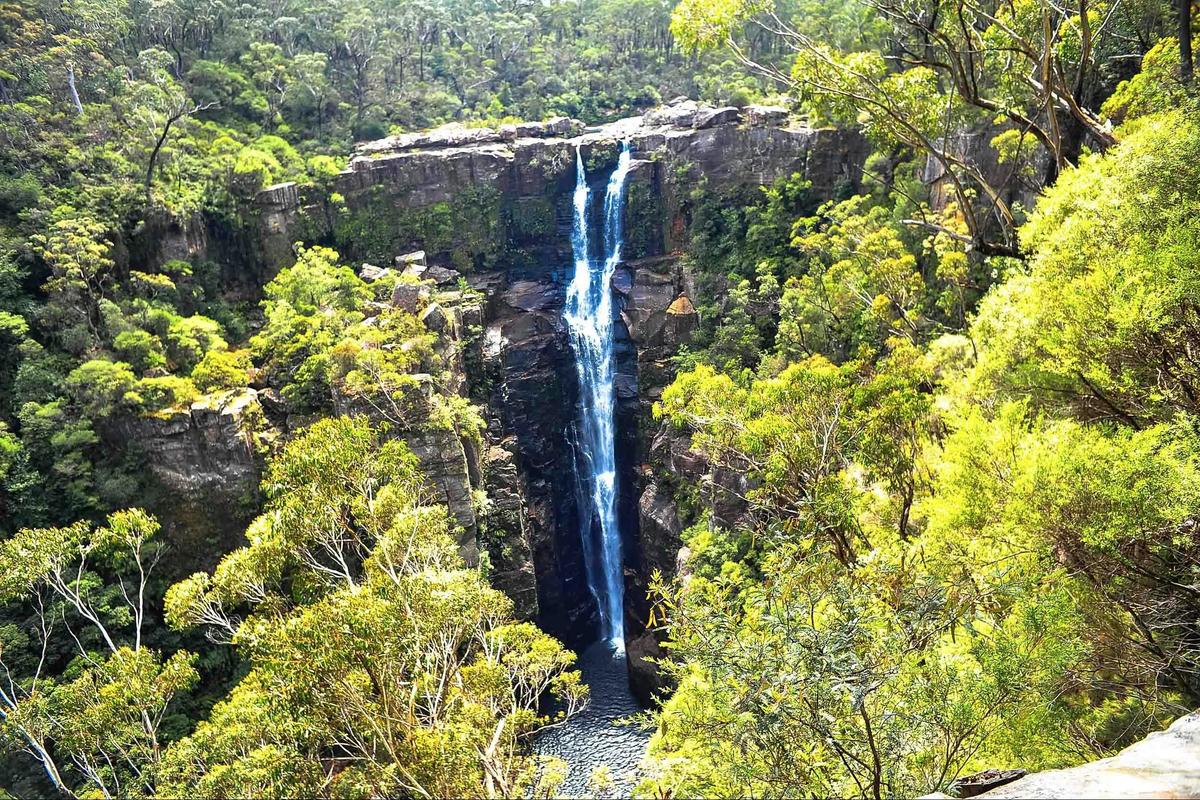 Pristine waterfalls on a Southern Highlands private tour