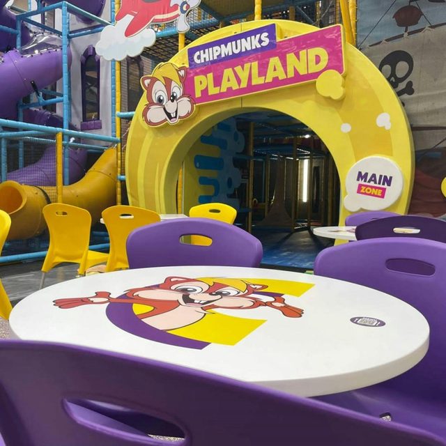 Chipmunks Playland and Café