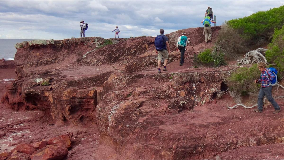 The red rocks of the Light to Light track
