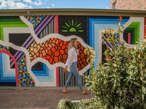Mural in Russell Lane Goulburn