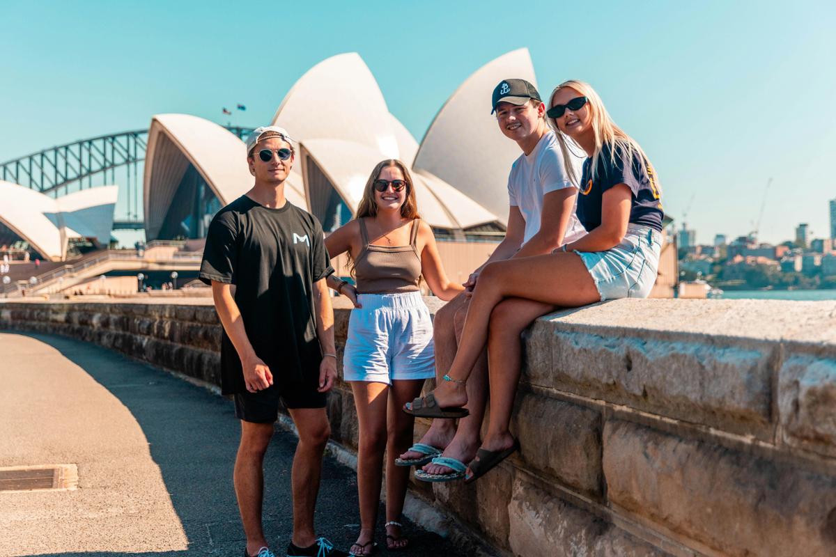 ULTIMATE Travel Sydney Working Holidays