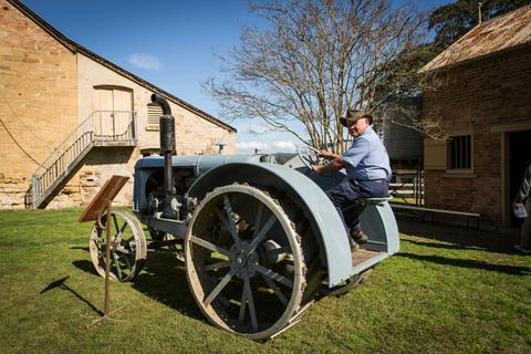 Tocal Homestead Tours