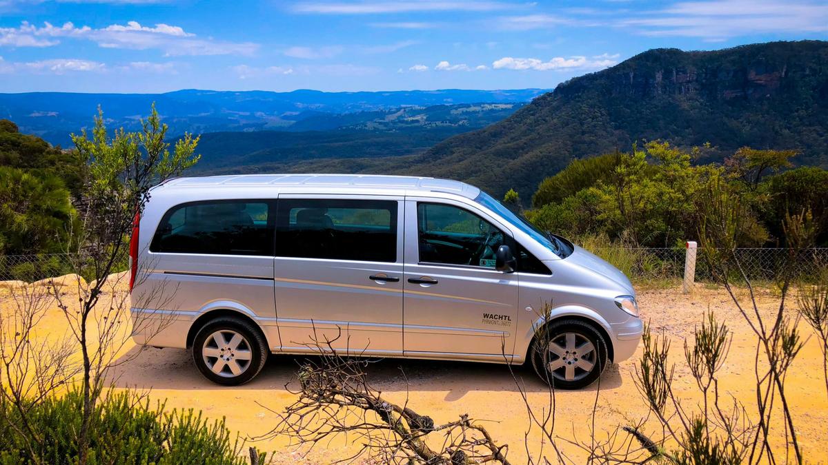 Mercedes Vito Minibus, Blue Mountains UNESCO National Park – Private Luxury Nature Tour from Sydney