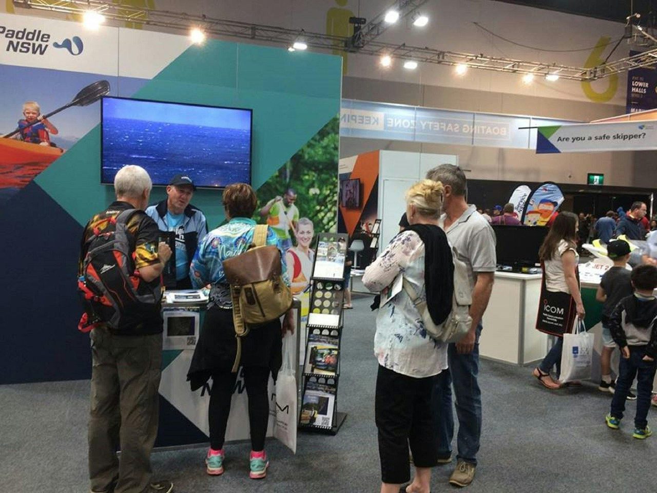 Paddle Australia...chatting with public