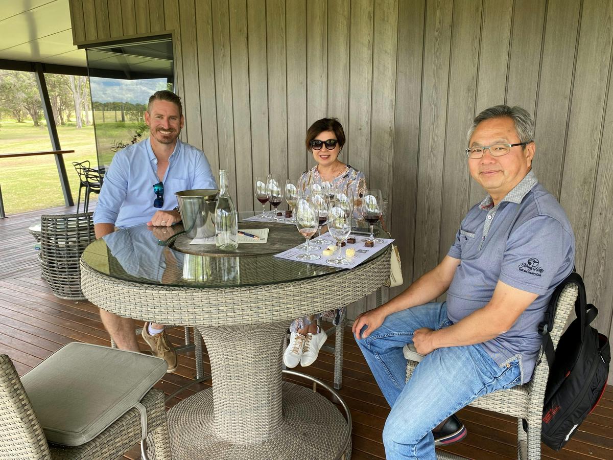 Twisted Vine Unique Tours - 3.5hr Wine Tour VW Beetle