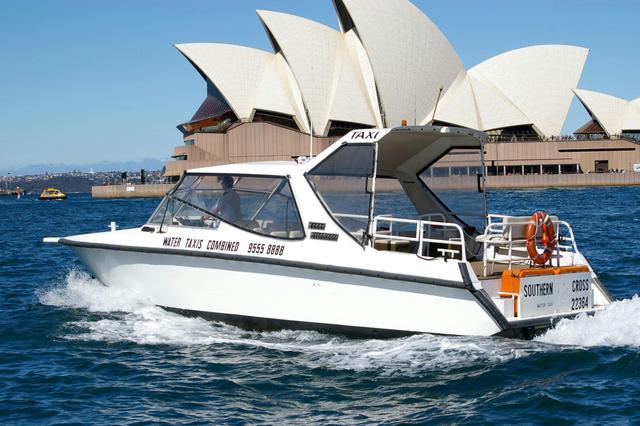 Water Limousine Private Charter