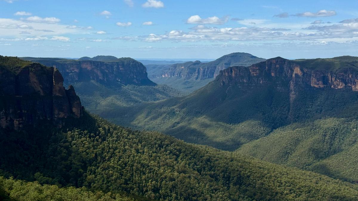 Sweeping views over the Grose Valley, Blue Mountains