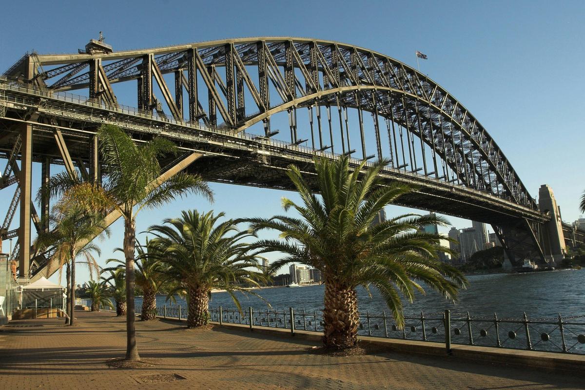 Sydney Harbour Bridge