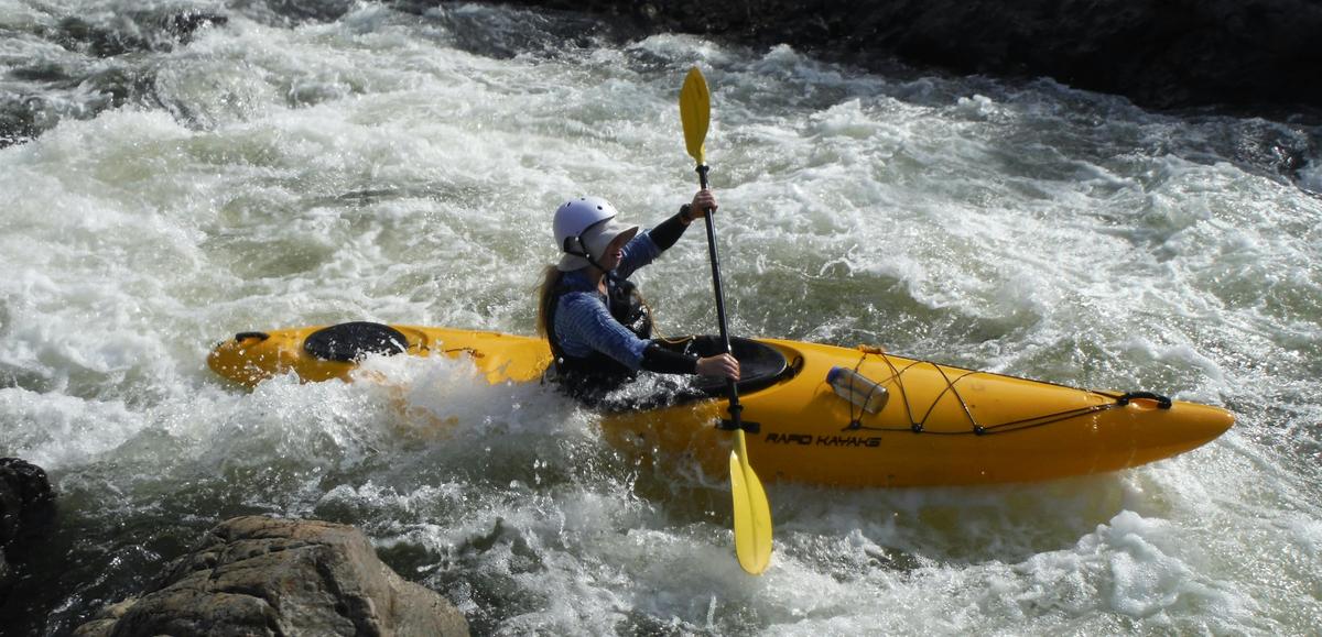Anyone who is moderately fit and has a sense of adventure is able to paddle like this once trained