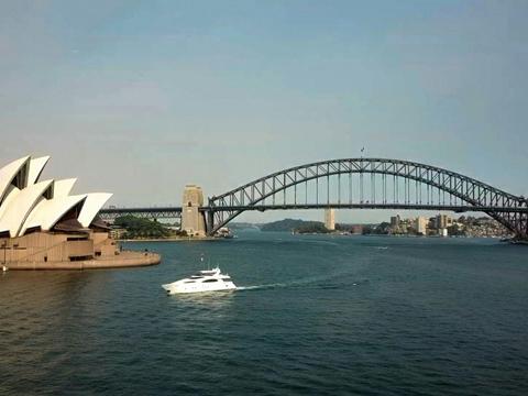 YOTSPACE - Superyacht Voyages - Lady Pamela - Sydney Harbour