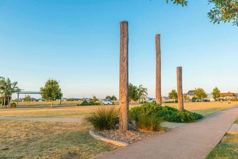Hardwood Poles