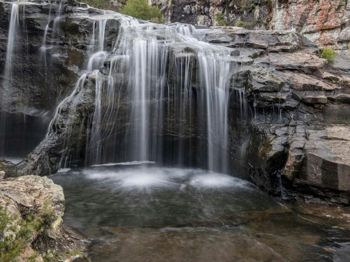 Gunrock Creek Falls