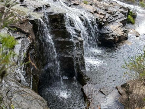 Gunrock Creek Falls