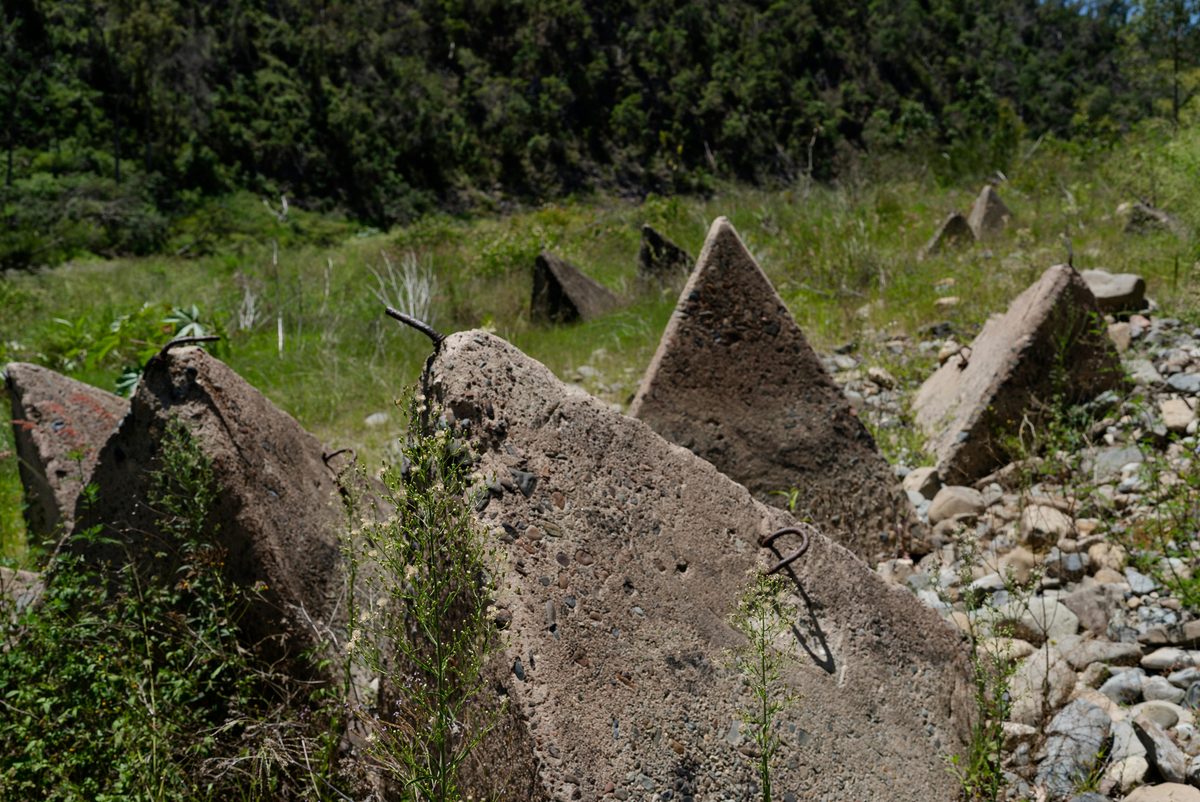 Tank traps