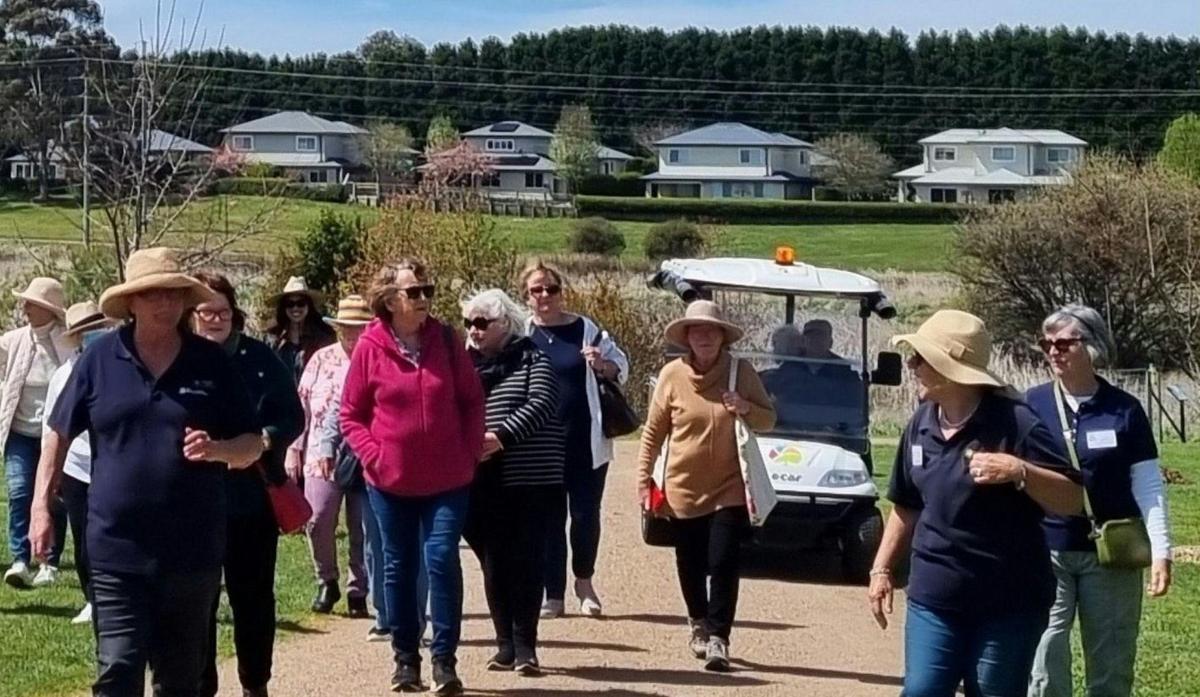 Guided Walking Tours - Southern Highlands Botanic Gardens