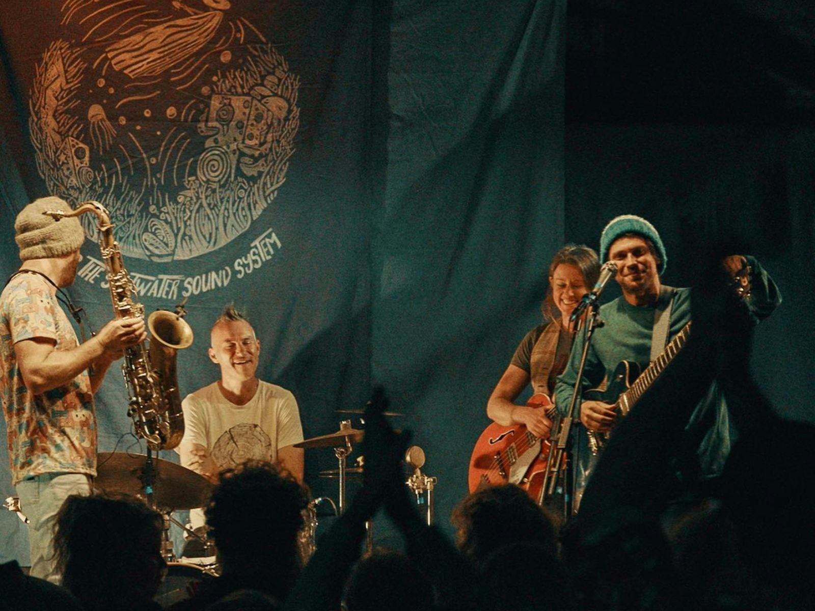 Benjo and the saltwater sound system