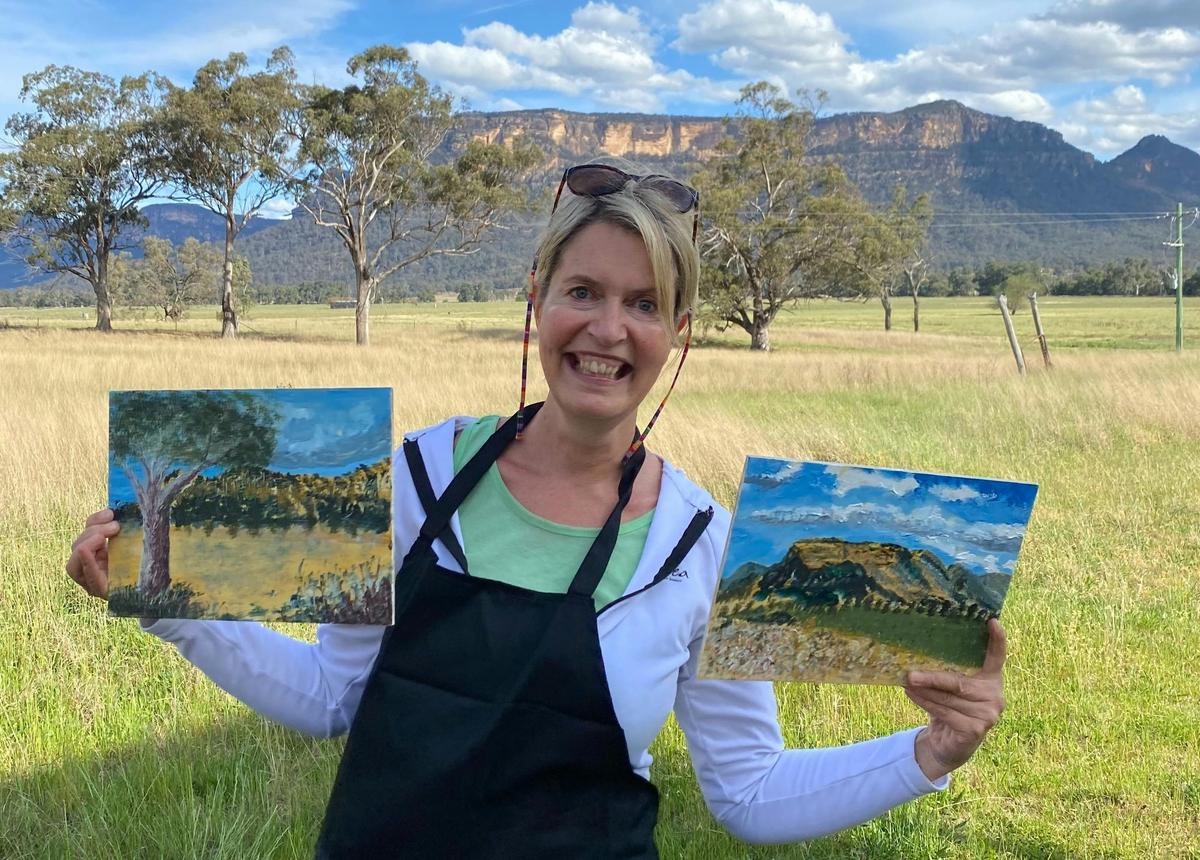 Painting workshop participants in the Capertee Valley on Retreat