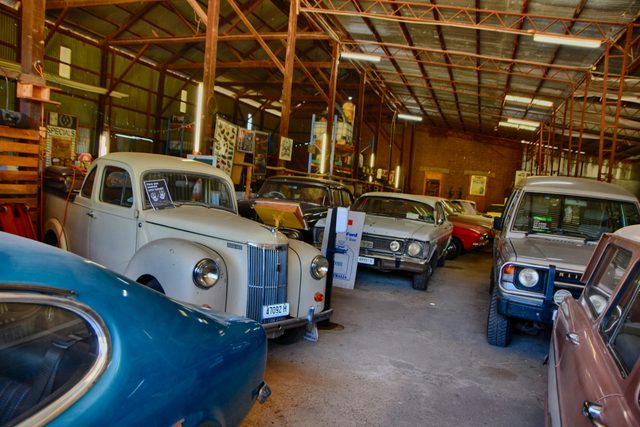 Classic Car Garage