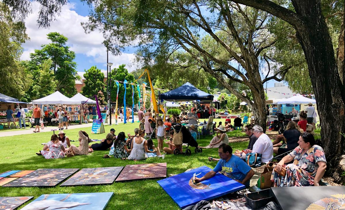 Makers & Finders Market