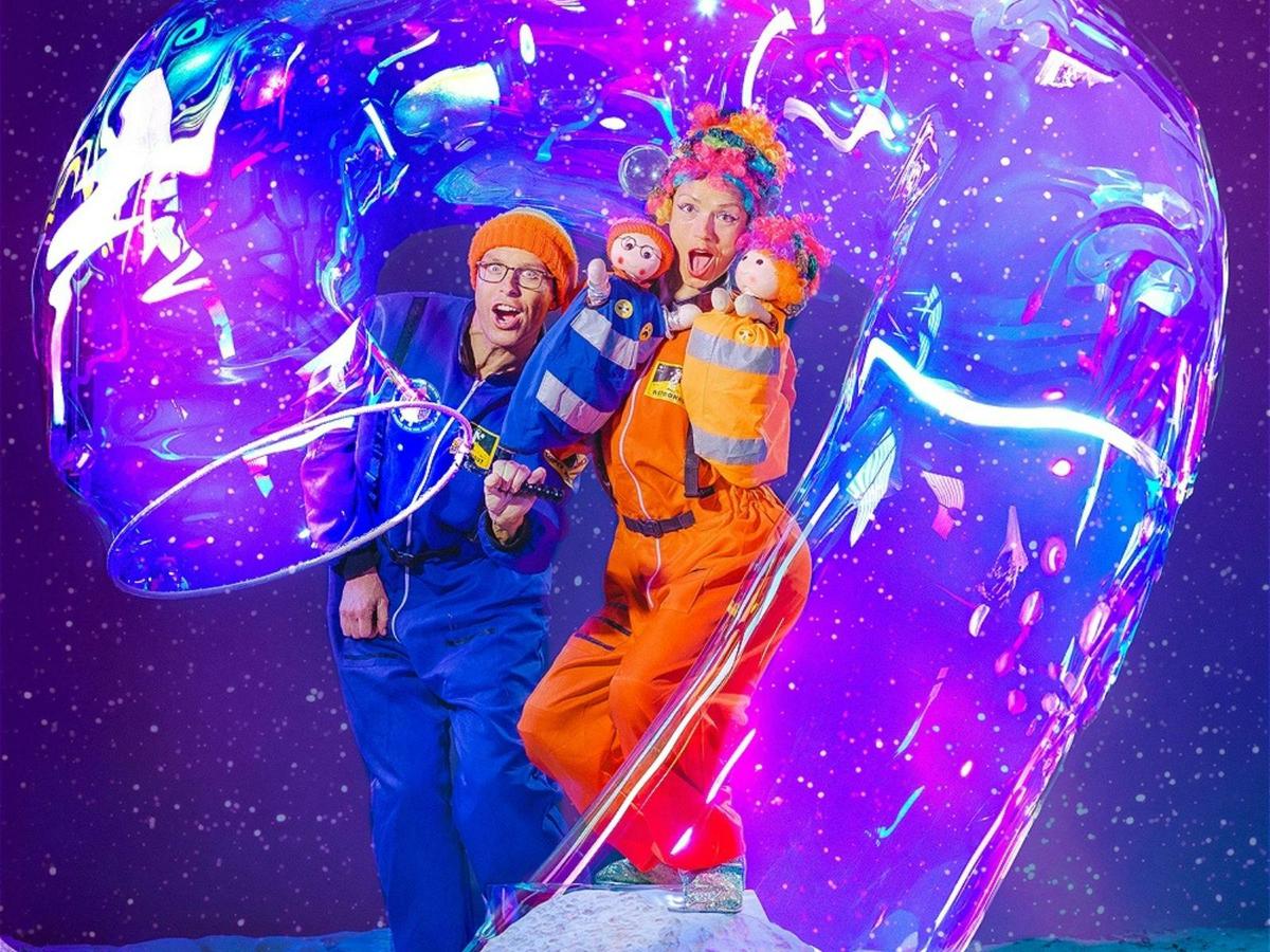 Bubble Show in Space