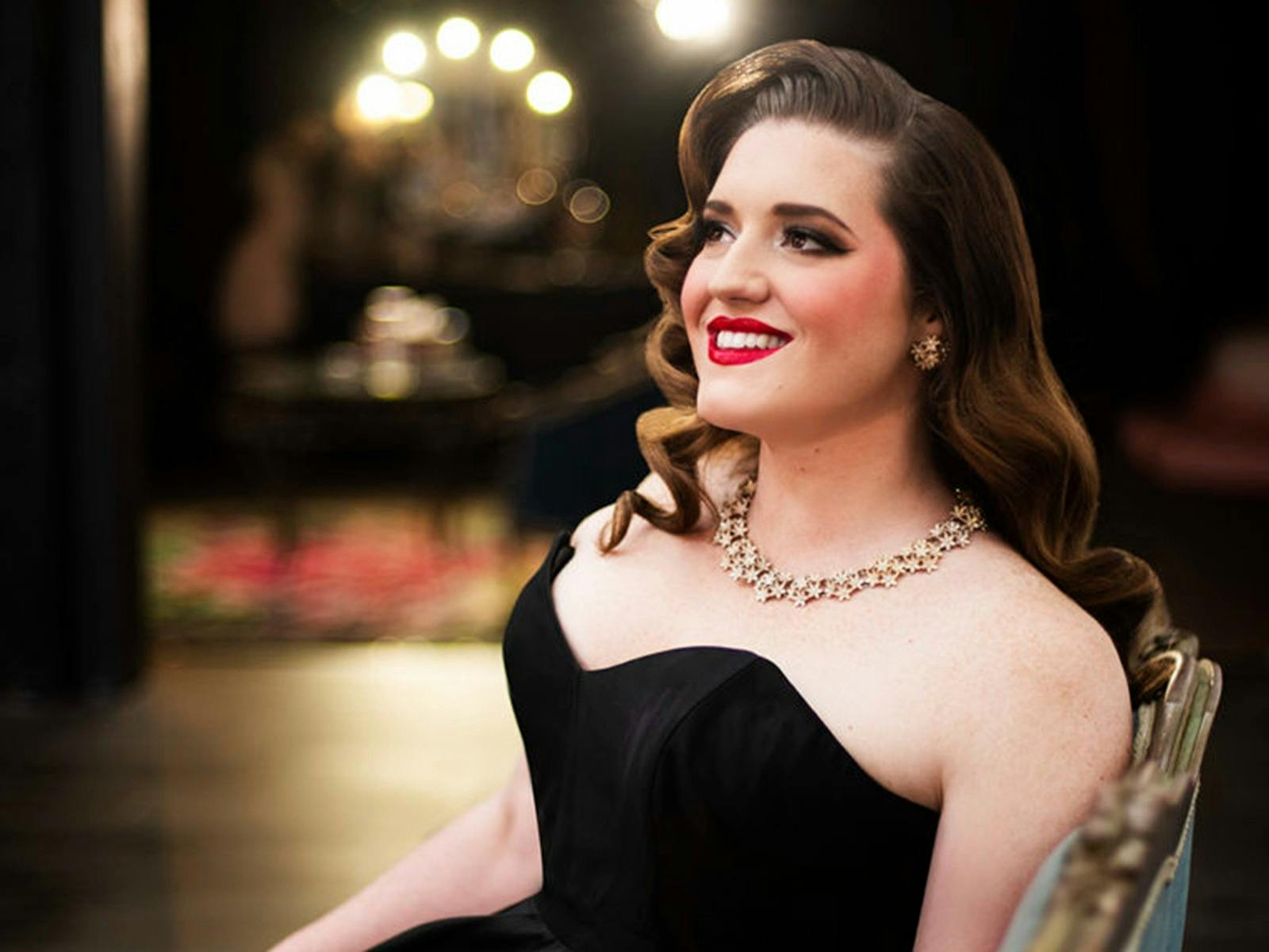 Bronwyn Douglass soprano