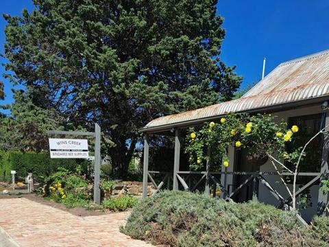 Honey and History at Murrumbateman