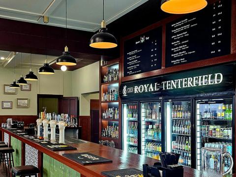 Munro's Bar and Kitchen at The Royal Hotel Tenterfield
