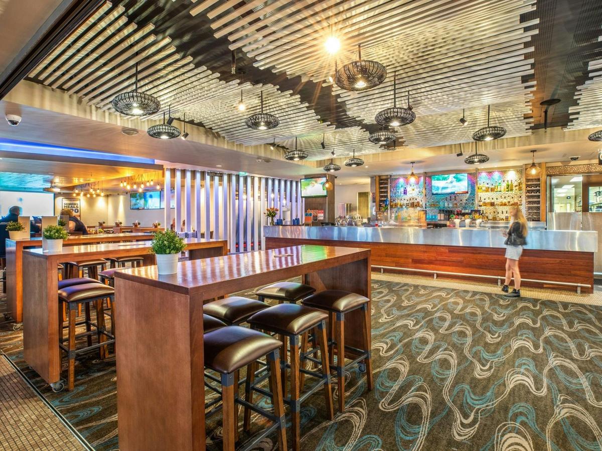Narrabeen Sands Hotel