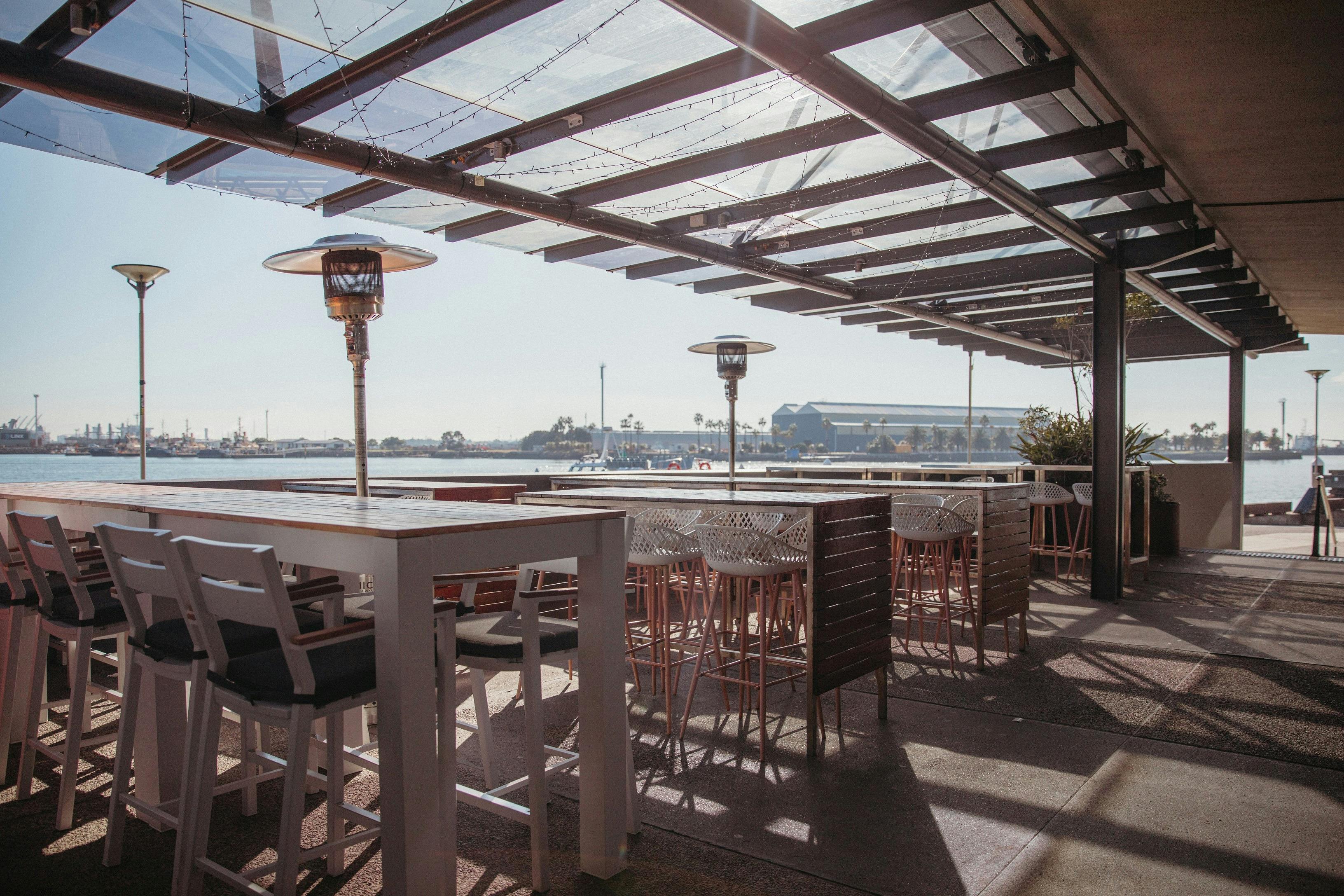 Nioka Steakhouse outdoor bar seating