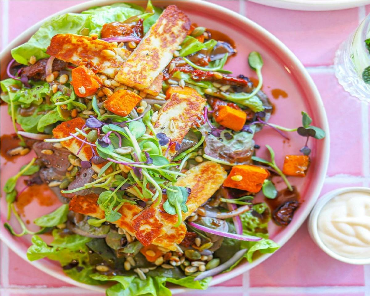 Sassafras Yamba Food
