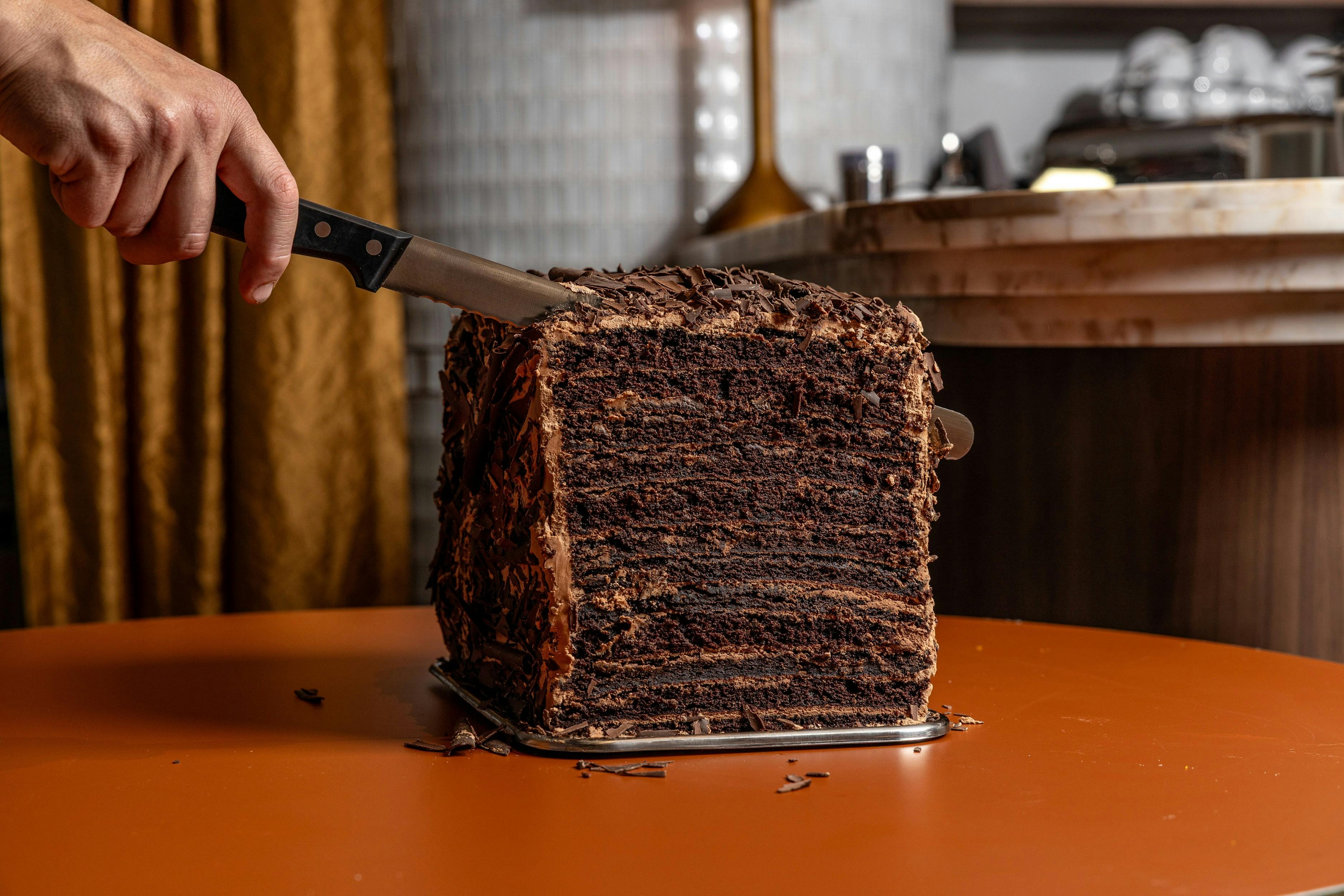 Rovollo - Dessert - 24-layer dark chocolate cake