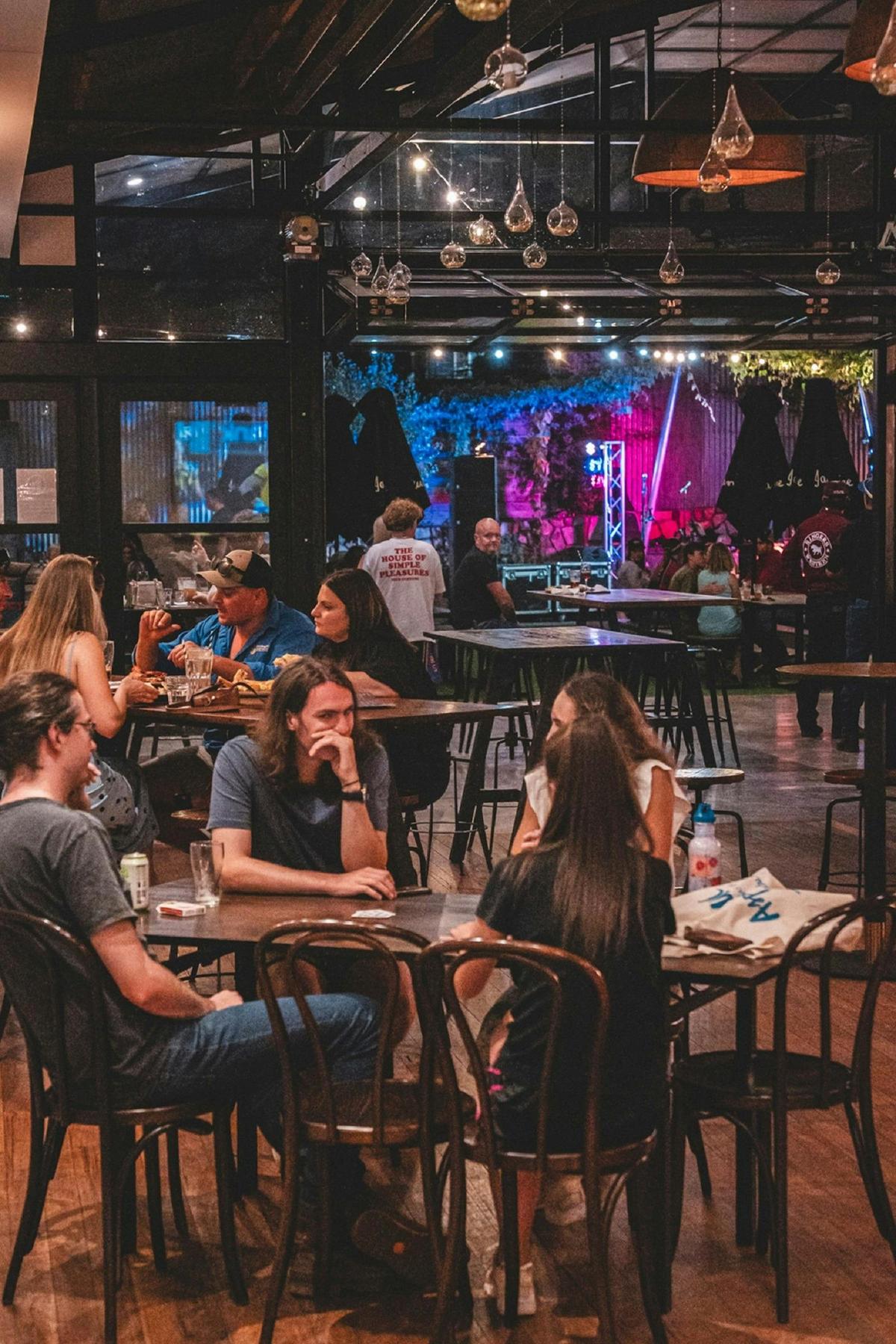 Food & Live Music